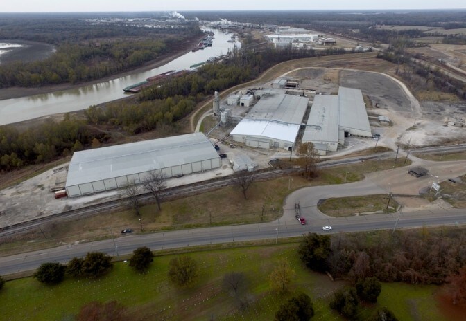 Primary Photo Of 1735 N Washington St, Vicksburg Manufacturing For Lease