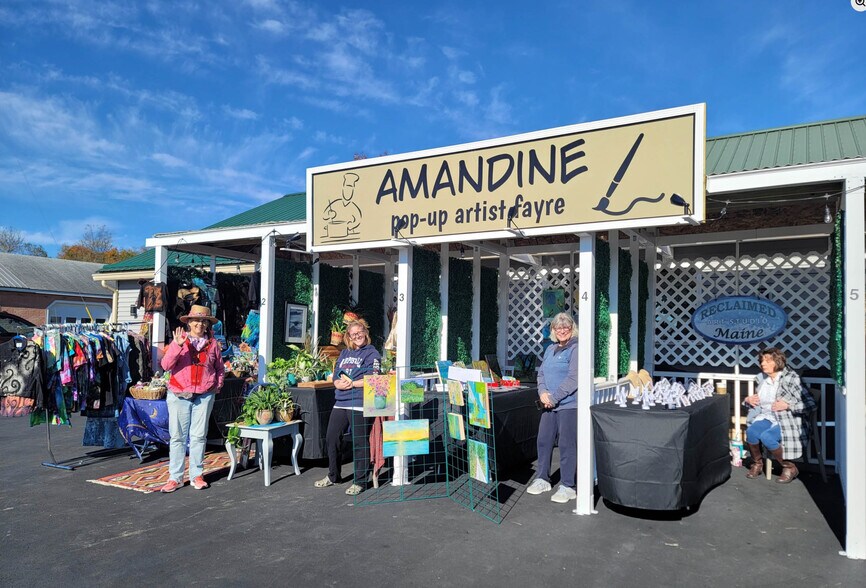 More Photos Of 357 W Main St, Searsport Freestanding For Sale