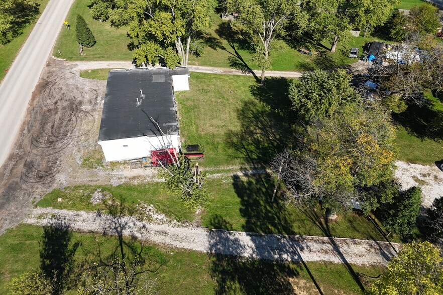 More Photos Of 10033 N Old State Road 67, Mooresville Flex For Sale