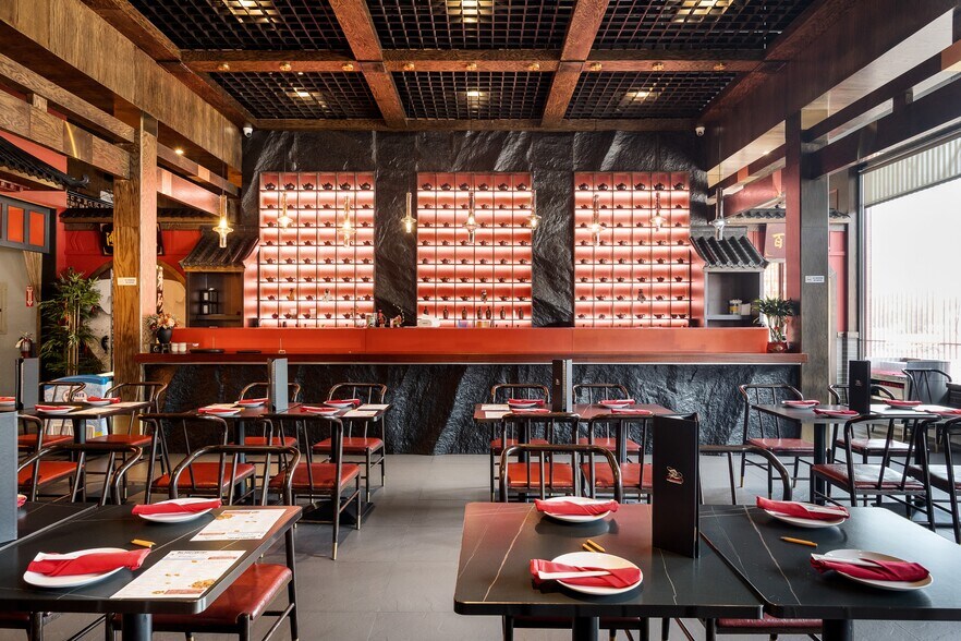 More Photos Of 45 Carmans Rd, Massapequa Restaurant For Sale