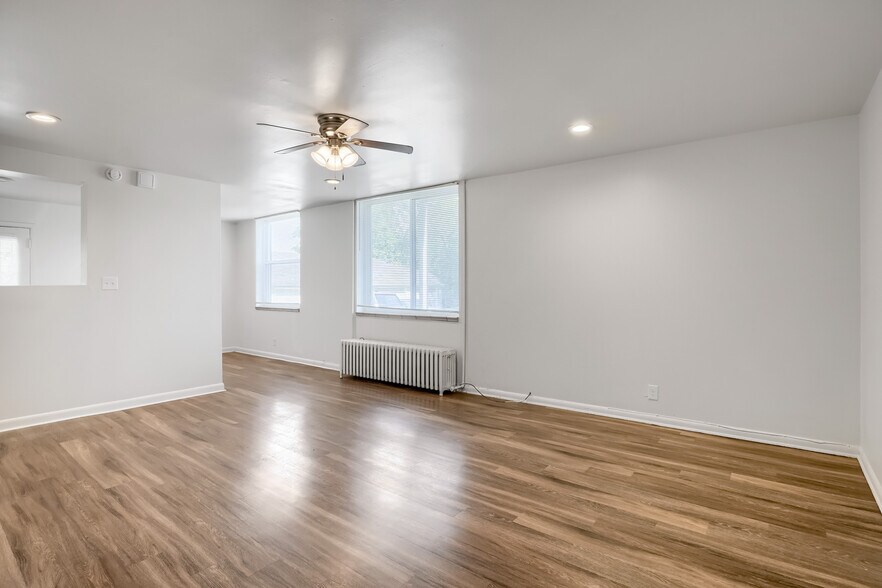 More Photos Of 493-495 Fulton St, Aurora Apartments For Sale