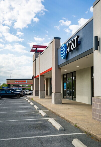 More Photos Of 1300-1338 E Gude Dr, Rockville Unknown For Lease