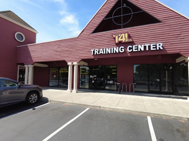 More Photos Of 250-288 Sunset Ave, Suisun City Unknown For Lease