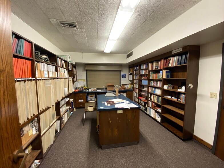 More Photos Of 7045 Farralone Ave, Canoga Park Religious Facility For Sale