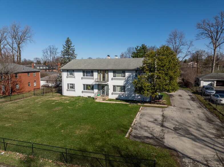More Photos Of 5918 Devington Rd, Indianapolis Apartments For Sale