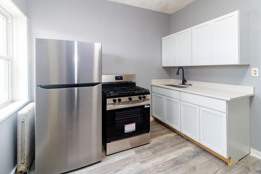 More Photos Of 7304 S Union Ave, Chicago Multifamily For Sale