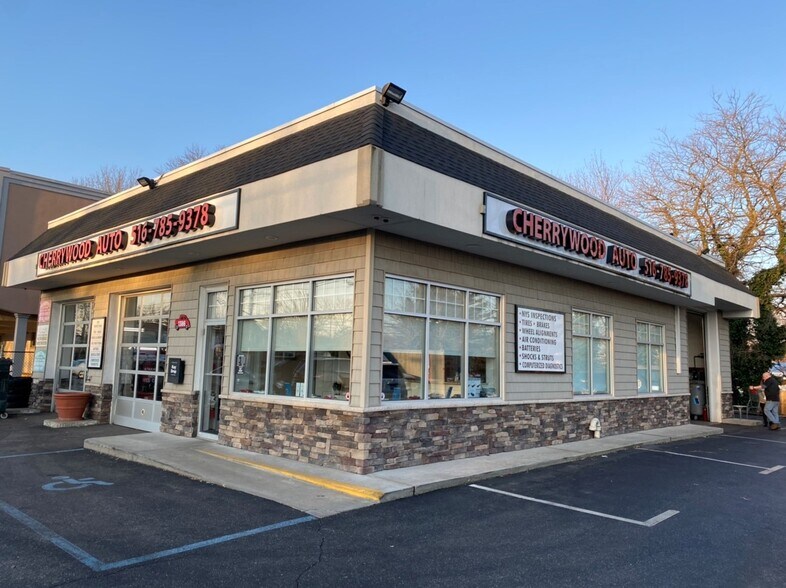 More Photos Of 1386 Wantagh Ave, Wantagh Auto Repair For Sale