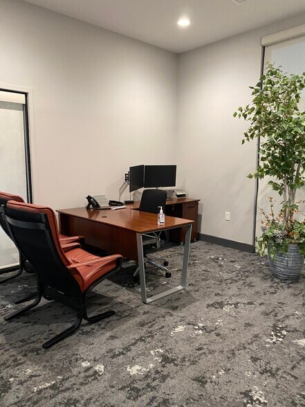 More Photos Of 720 Piper Farm Rd, Fayetteville Office For Lease