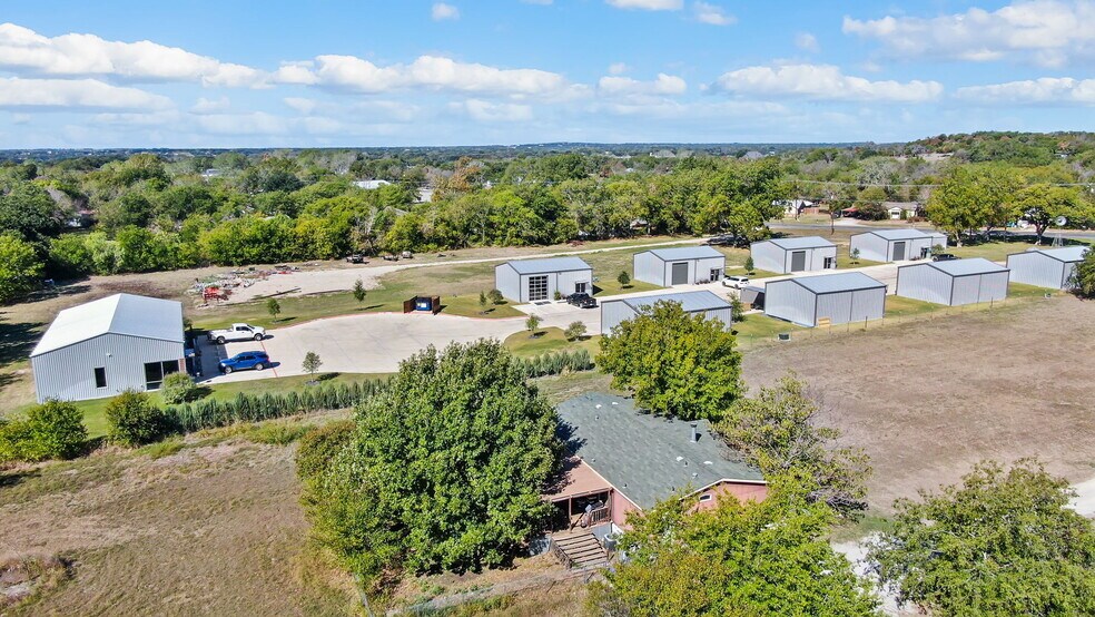 More Photos Of 1507 Ranger Hwy, Weatherford Warehouse For Lease