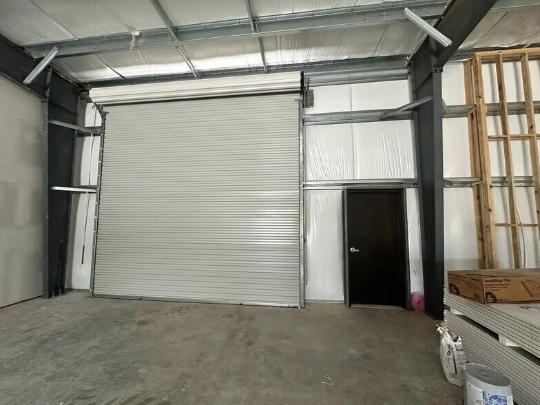 More Photos Of 23516 Haven Blvd, Ponchatoula Storefront Retail Residential For Sale