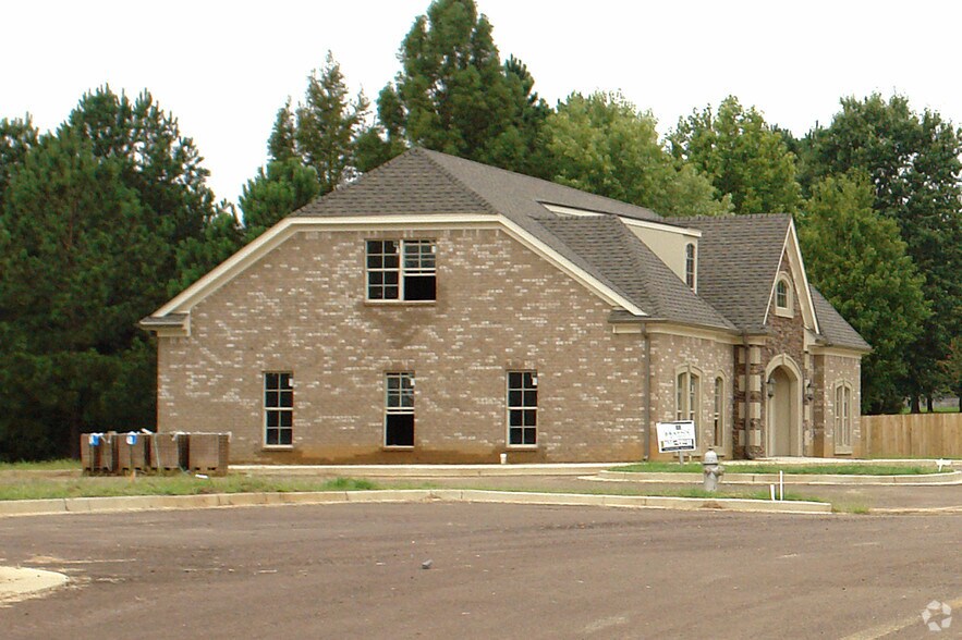 More Photos Of 7165 Getwell Rd, Southaven Office For Sale