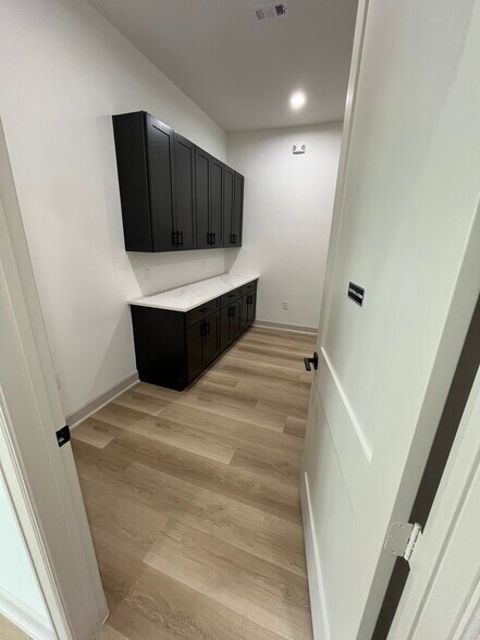 More Photos Of 5251 Katy Mills Circle, Katy Medical For Sale