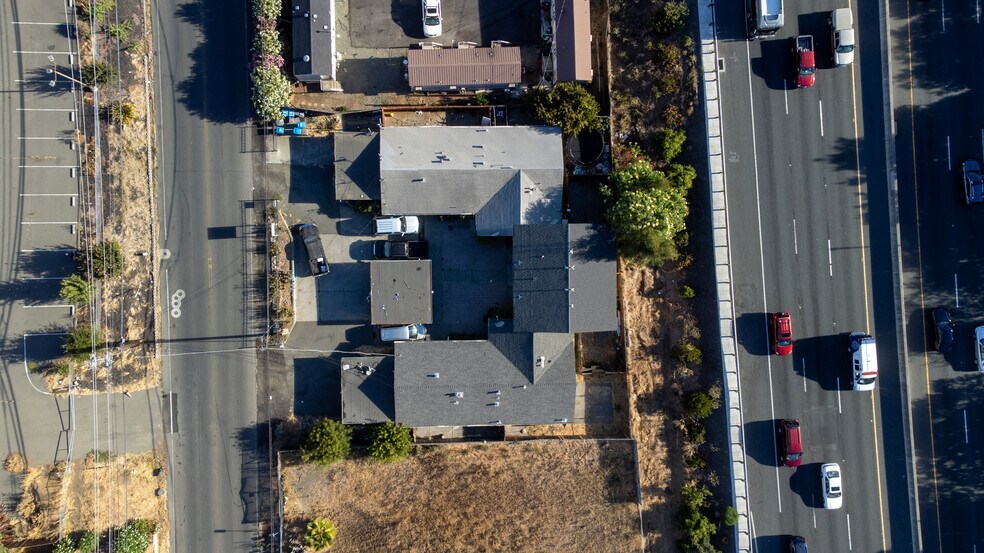More Photos Of 541-553 Admiral Callaghan Ln, Vallejo Apartments For Sale