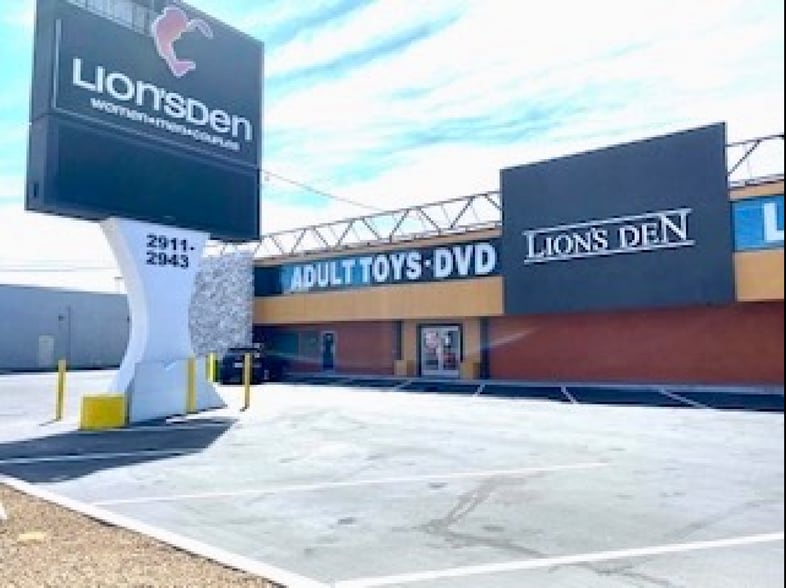 More Photos Of 2911-2943 Sammy Davis Jr Dr, Las Vegas General Retail For Lease