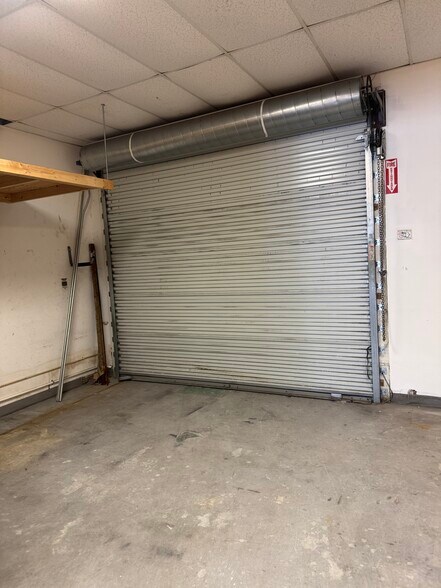 More Photos Of 6604 US Highway 19 N, New Port Richey Unknown For Lease