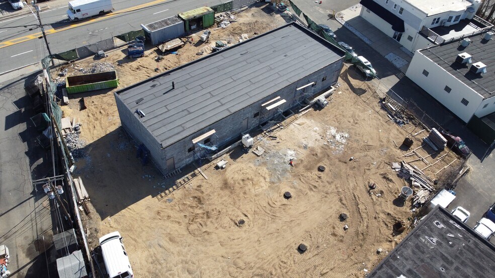 More Photos Of 401 Hicksville Rd, Bethpage Storefront Retail Office For Sale