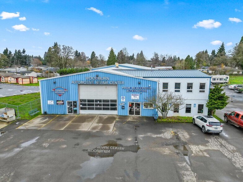 More Photos Of 555 N Pacific Hwy, Woodburn Auto Repair For Sale
