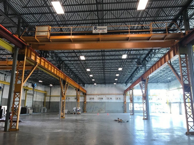 More Photos Of 22930 Quicksilver Dr, Sterling Warehouse For Lease