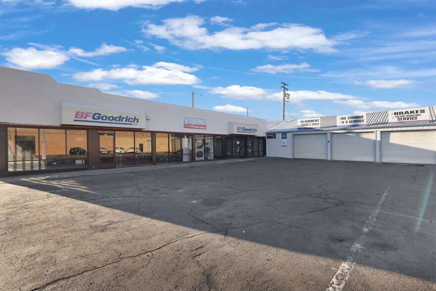 More Photos Of 210 S Center St, Turlock Auto Repair For Sale