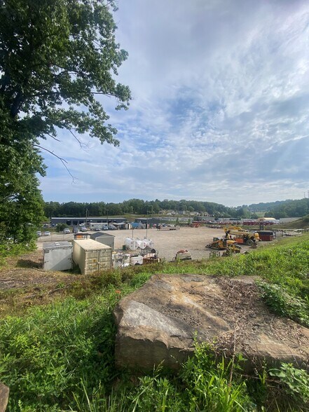 More Photos Of 273 Johnson Rd, Canonsburg Land For Lease