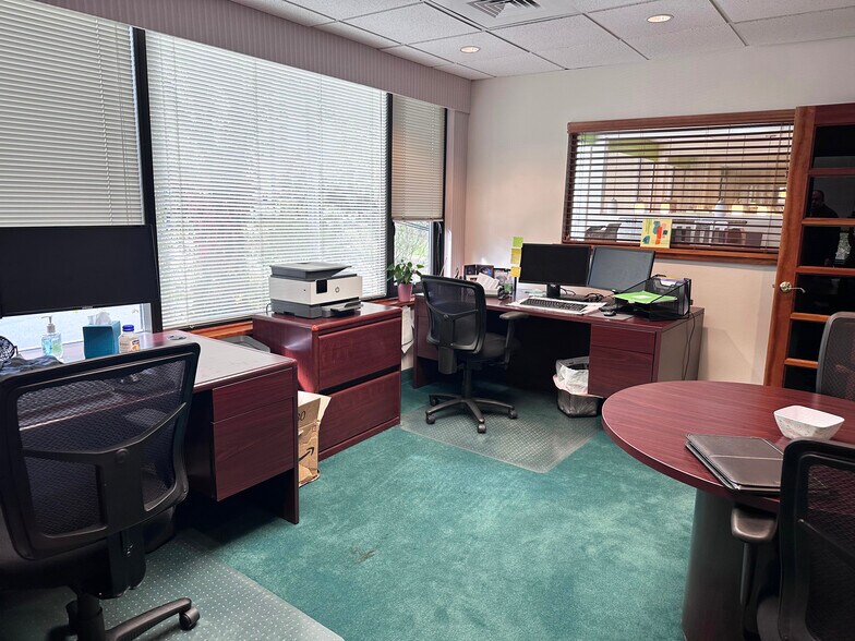More Photos Of 600 Fairmount Ave, Towson Loft Creative Space For Sale