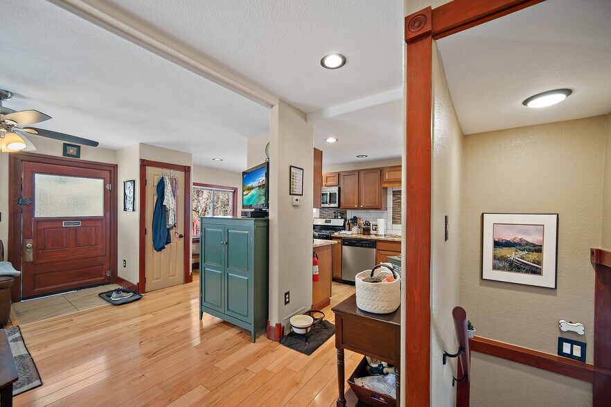 More Photos Of 1929 Woodburn St, Colorado Springs Multifamily For Sale