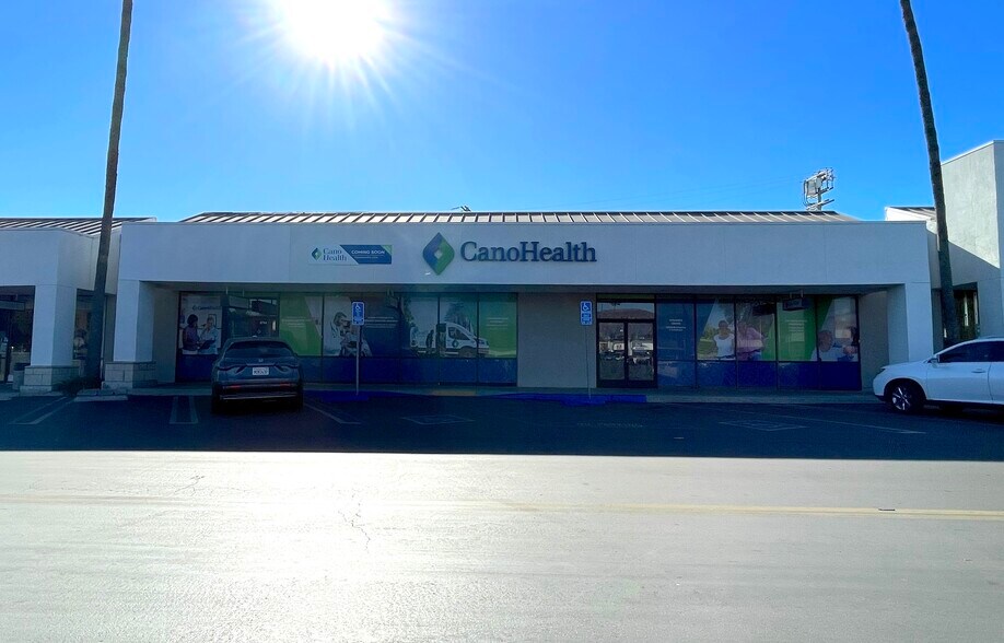 More Photos Of 8740-8878 Corbin Ave, Northridge Unknown For Lease