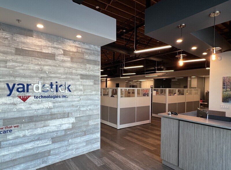 More Photos Of 10939 120th St NW, Edmonton General Retail For Lease