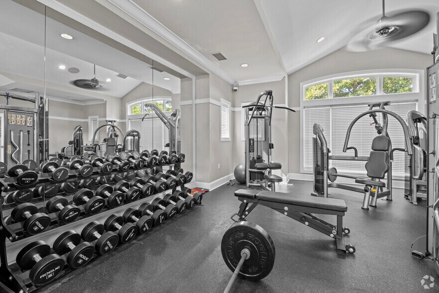 More Photos Of 3816 Banyan Grove Ln, Virginia Beach Apartments For Sale