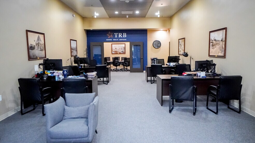 More Photos Of 101 N Fm-548, Forney Unknown For Lease