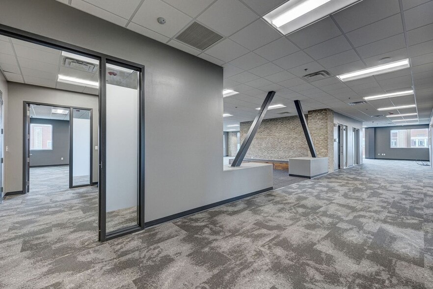 More Photos Of 6740 Rock Spring Rd, Wilmington Office For Lease