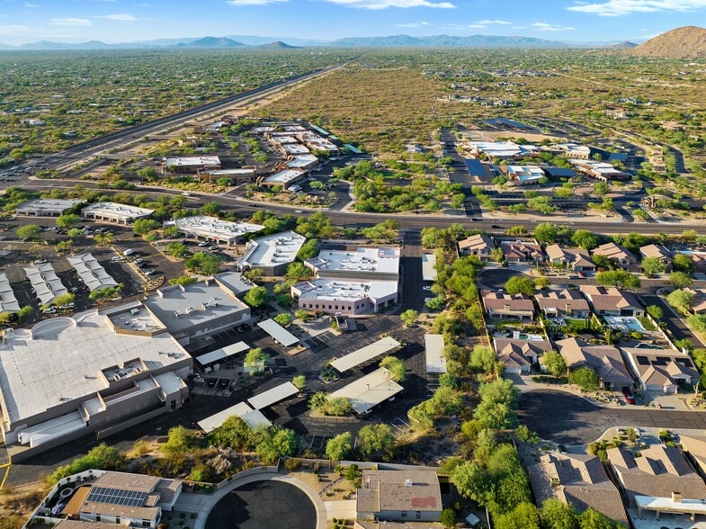 More Photos Of 8955 E Pinnacle Peak Rd, Scottsdale Office For Lease