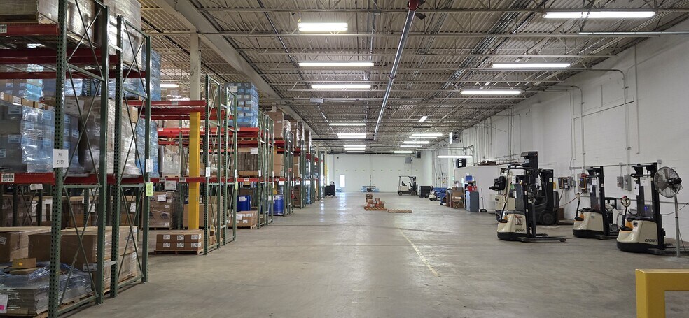 More Photos Of 1690 E Race St, Allentown Warehouse For Lease
