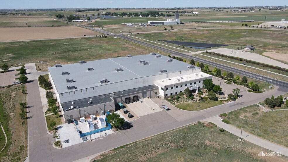 More Photos Of 31815 Great Western Dr, Windsor Manufacturing For Lease