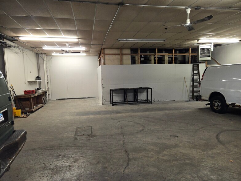 More Photos Of 211 IL-38, Rochelle Light Distribution For Lease