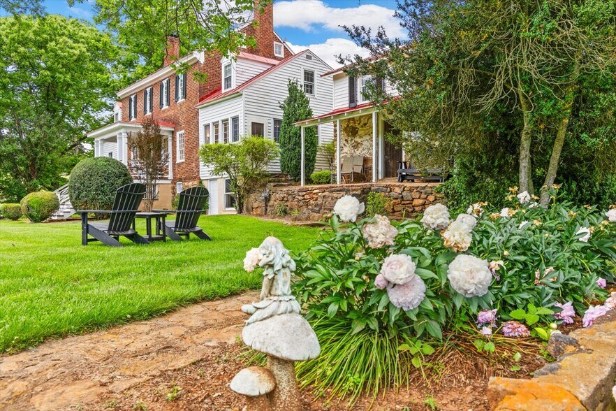 More Photos Of 1830 Thrift Rd, Madison Winery Vineyard For Sale