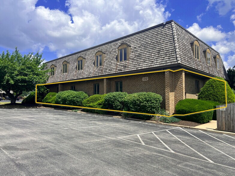 Primary Photo Of 1242 West Chester Pike, West Chester Office For Sale