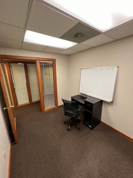 More Photos Of 6768-6796 Loop Rd, Centerville Medical For Lease