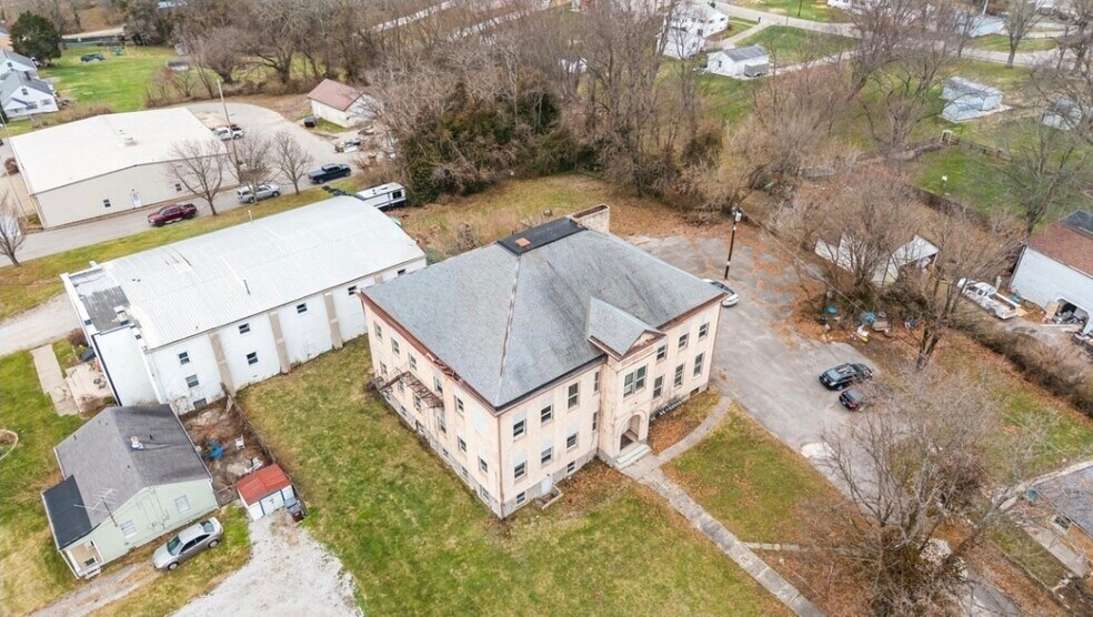 More Photos Of 85 N Main St, Walton Apartments For Sale