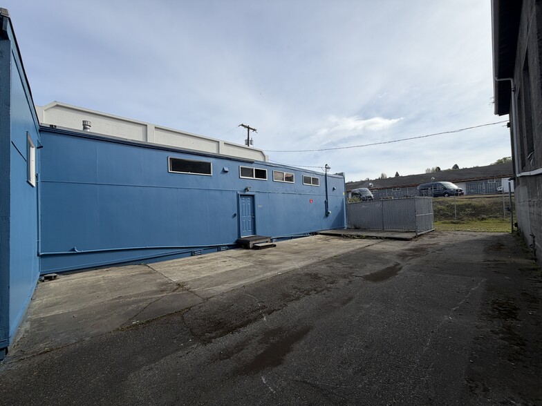 More Photos Of 2720 6th Pl S, Seattle Industrial For Lease