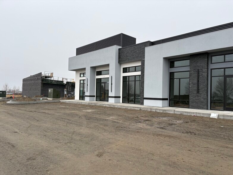 More Photos Of 9707 St Thomas dr, Pasco General Retail For Lease