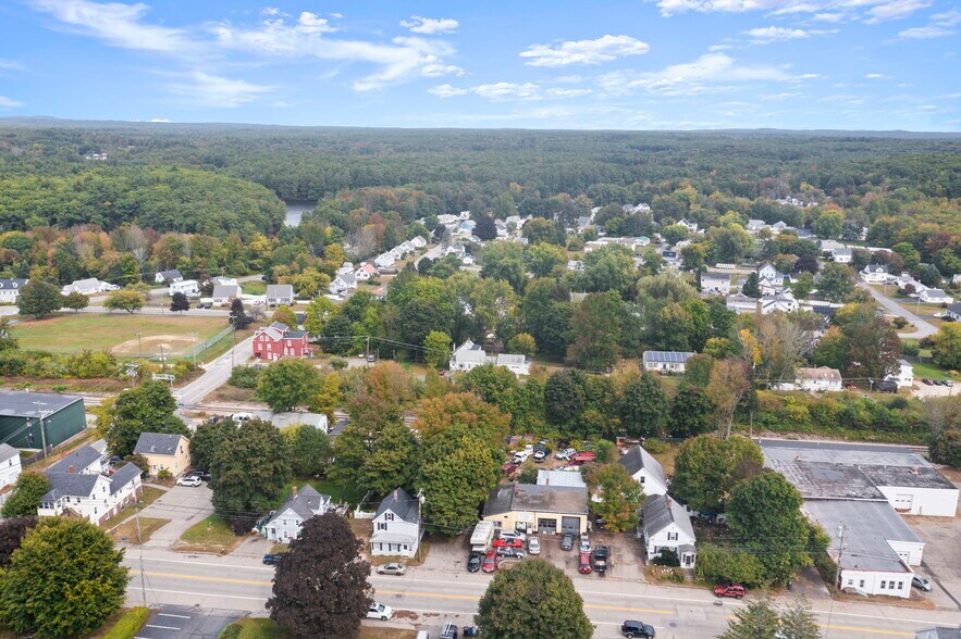 More Photos Of 334 Main St, Somersworth Auto Repair For Sale