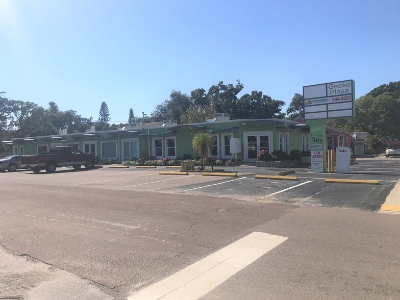 More Photos Of 5702 Gulfport Blvd S, Gulfport Office For Lease