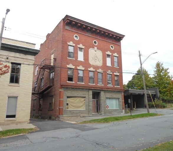 Primary Photo Of 5 Bank St, Monticello Storefront For Sale