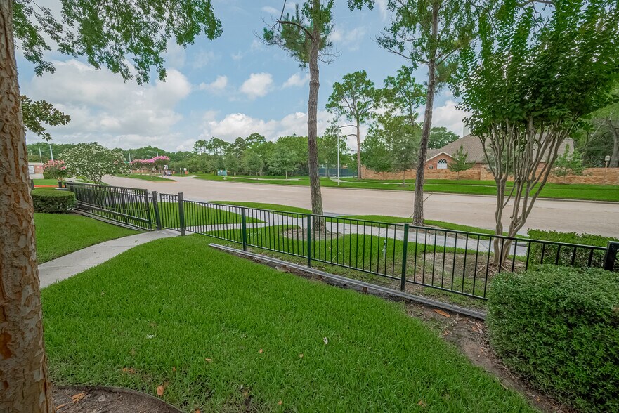 More Photos Of 19855 Greenwind Chase Dr, Houston Medical For Lease