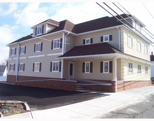 Primary Photo Of 190 Pulaski Ave, Sayreville Medical For Lease