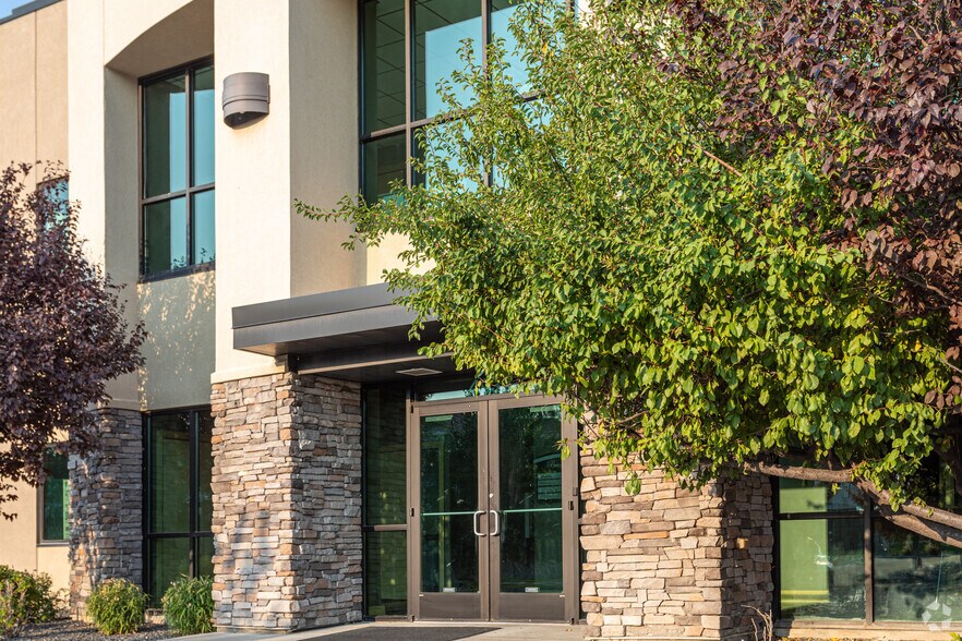 More Photos Of 4905 S 1500 W, Riverdale Office For Lease