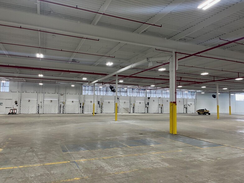 More Photos Of 402 Royal Rd, Michigan City Manufacturing For Lease
