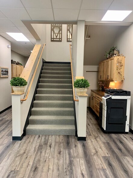 More Photos Of 1935 Vaughn Rd NW, Kennesaw Light Distribution For Lease