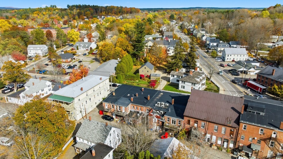 More Photos Of 275 Main St, South Berwick Storefront For Sale